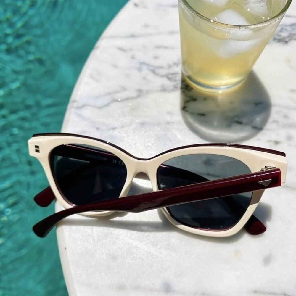 Fendi FF0256 Acetate Eyeglasses Burgundy Ivory 52-18-140 New Authentic